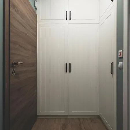 Апартаменты Stylish 1bd - Free Private Garage